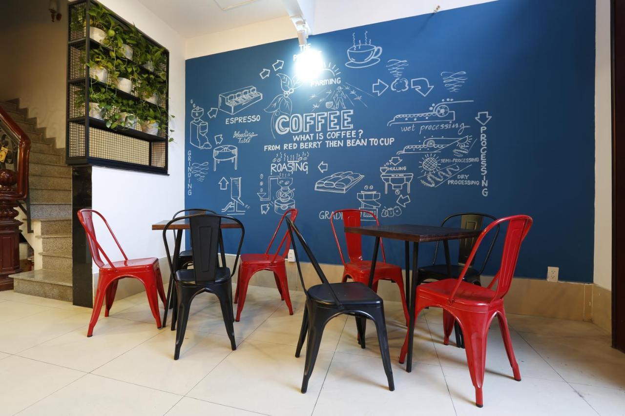 The Nguyens Cafe - Pink Church View 호치민 외부 사진